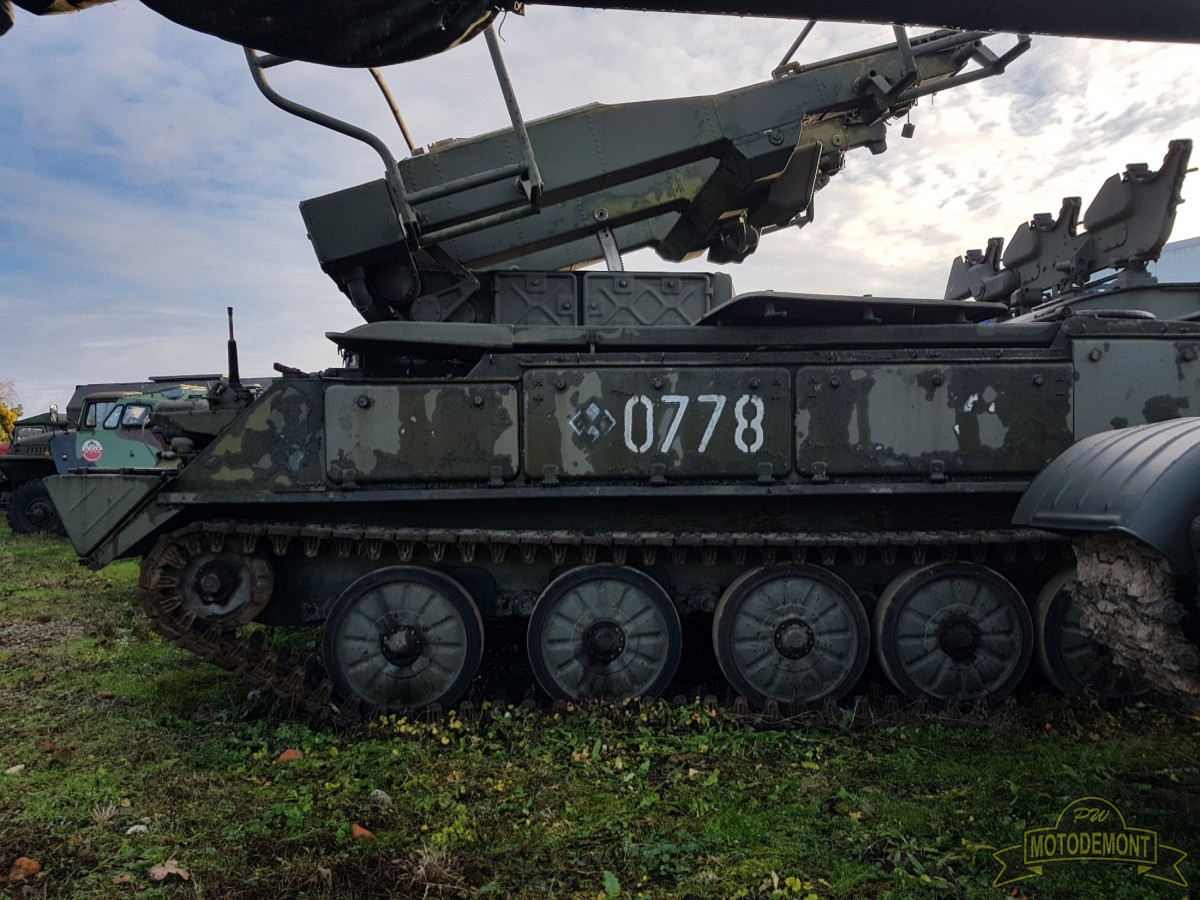 Wyrzutnia SPU 2 P25M1 na podwoziu gąsienicowym GM-568