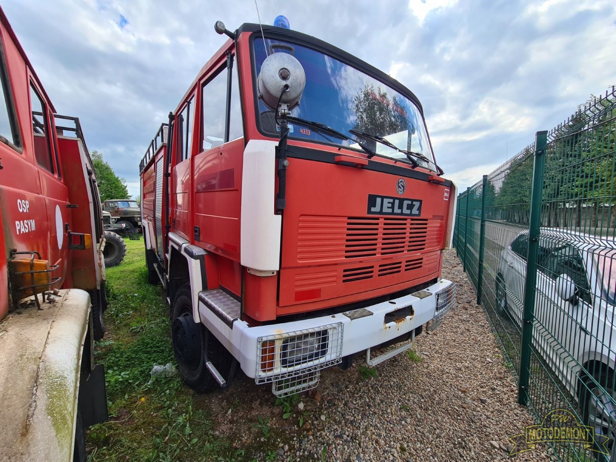 Samochód ratowniczo gaśniczy JELCZ 422 014 GCBA5/32 4x4